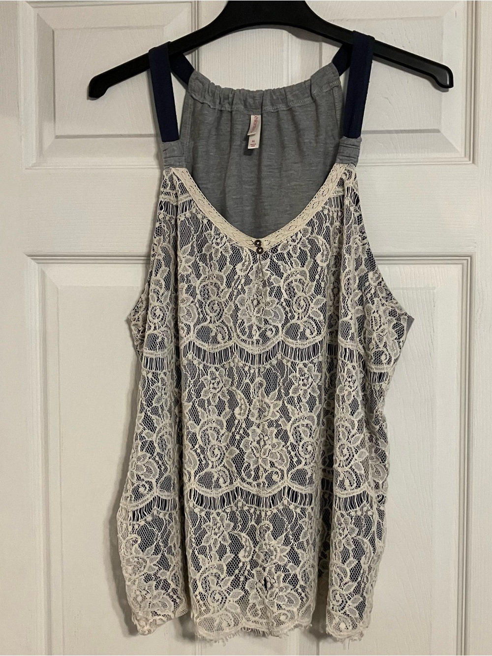 Xhilaration Gray Cream Lace Overlay Tank Top Size XL Boho Layering